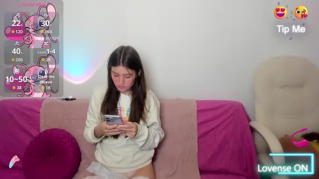 Tesa cute online show from November 14, 2025, 12:58 am