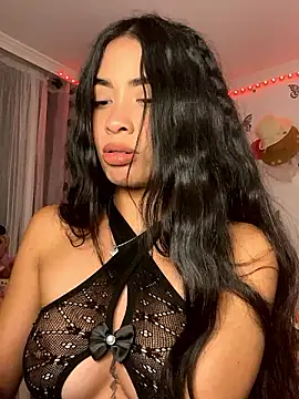 Snapshot of lina_pink chatting on December 4, 2024, 11:41 pm lina pink online show from December 4, 2024, 11:41 pm