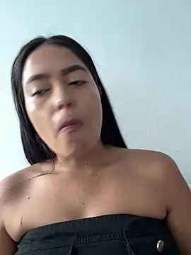 Karla-sexy01 online show from May 5, 2026, 2:42 pm