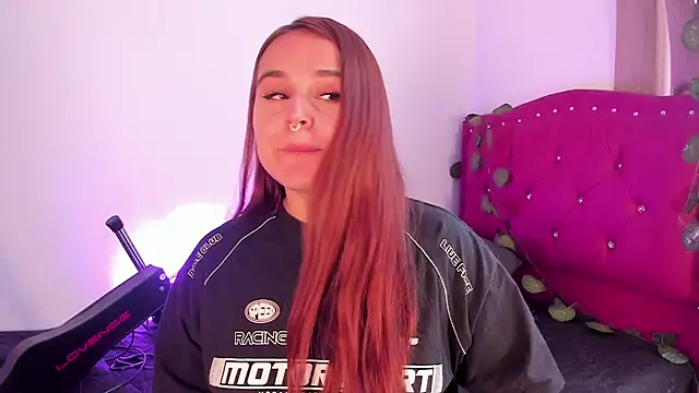 evy orange1 online show from January 28, 2025, 5:46 pm