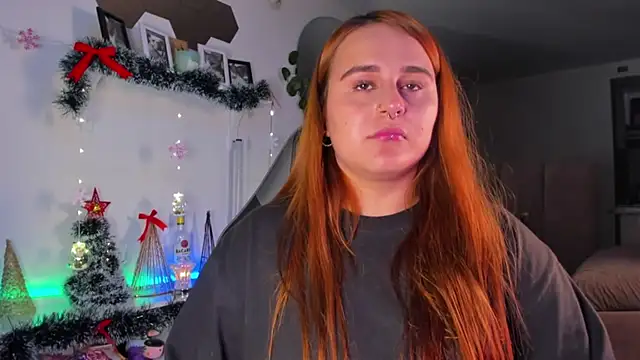 Snapshot of evy_orange1 chatting on January 9, 2026, 2:18 am evy orange1 online show from January 9, 2026, 2:18 am