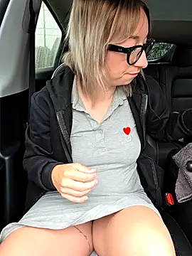 Snapshot of Giuliana_baby chatting on September 14, 2025, 8:37 am Giuliana baby online show from September 14, 2025, 8:37 am