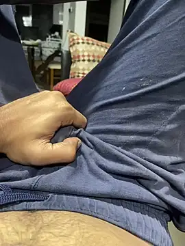 Femalefucker3006 online show from January 3, 2025, 7:29 pm