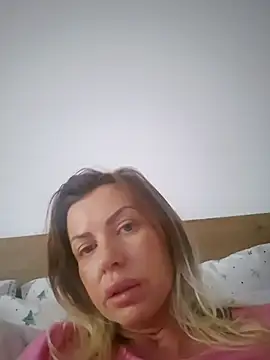 MiaDoll69 online show from February 17, 2026, 10:12 am