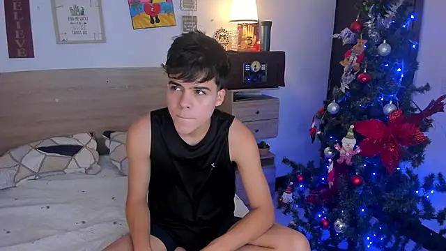 Snapshot of justinbiler chatting on December 20, 2025, 12:30 pm justinbiler online show from December 20, 2025, 12:30 pm