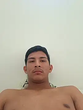 Snapshot of Guti_hazz chatting on November 3, 2025, 11:47 am Guti hazz online show from November 3, 2025, 11:47 am