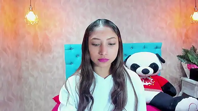 MadelineDoll online show from March 25, 2026, 1:54 pm