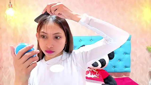 Snapshot of MadelineDoll chatting on April 22, 2026, 2:24 pm MadelineDoll online show from April 22, 2026, 2:24 pm