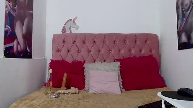 Snapshot of NalaRoy chatting on November 20, 2025, 4:07 pm NalaRoy online show from November 20, 2025, 4:07 pm