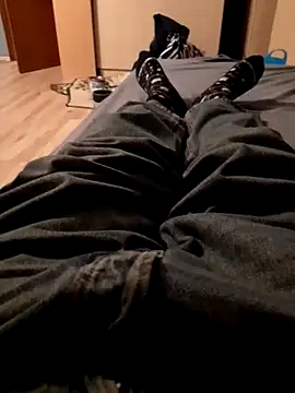 Snapshot of Big_Dick_22_in_Room chatting on December 15, 2024, 3:53 pm Big Dick 22 in Room online show from December 15, 2024, 3:53 pm