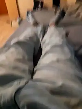 Snapshot of Big_Dick_22_in_Room chatting on December 17, 2024, 1:38 pm Big Dick 22 in Room online show from December 17, 2024, 1:38 pm