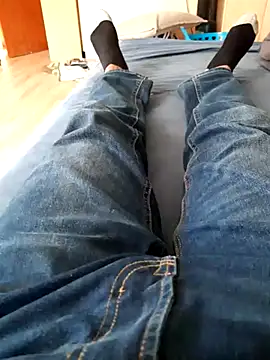 Snapshot of Big_Dick_22_in_Room chatting on March 3, 2025, 2:39 pm Big Dick 22 in Room online show from March 3, 2025, 2:39 pm