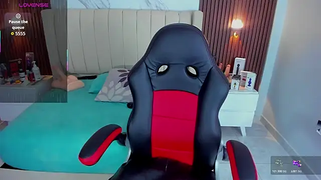 Snapshot of CAMILAGRAY chatting on January 19, 2026, 12:42 pm CAMILAGRAY online show from January 19, 2026, 12:42 pm