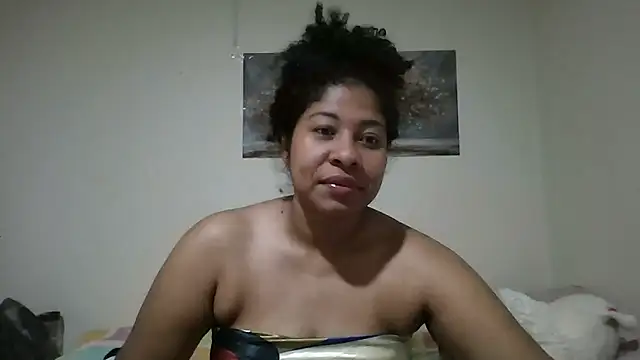 Snapshot of Ivon-09 chatting on May 31, 2026, 12:33 pm Ivon-09 online show from May 31, 2026, 12:33 pm