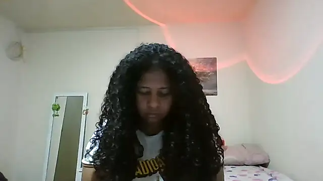 Snapshot of Ivon-09 chatting on May 21, 2026, 11:51 am Ivon-09 online show from May 21, 2026, 11:51 am
