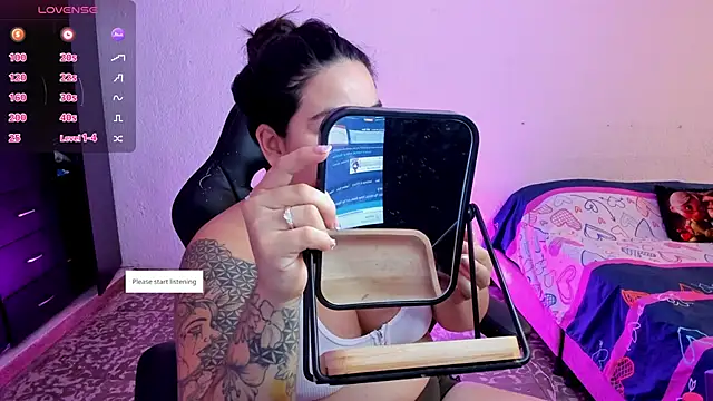 Sharon hils online show from November 8, 2025, 4:32 pm