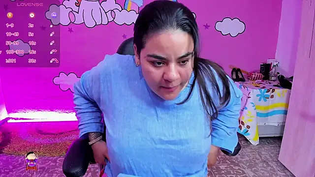 Sharon hils online show from February 17, 2026, 2:47 pm