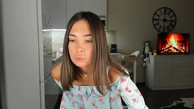 Snapshot of nilliluv chatting on September 26, 2025, 4:47 pm nilliluv online show from September 26, 2025, 4:47 pm