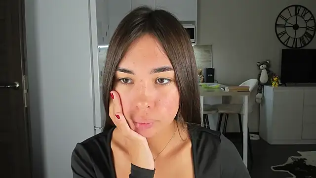 Snapshot of nilliluv chatting on October 7, 2025, 9:16 pm nilliluv online show from October 7, 2025, 9:16 pm