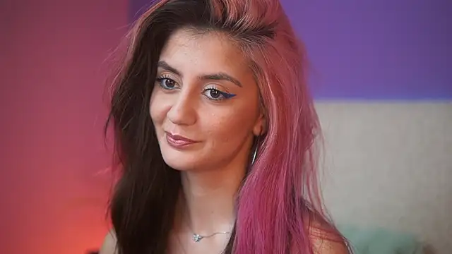 SabrinaHope online show from December 15, 2025, 8:25 pm