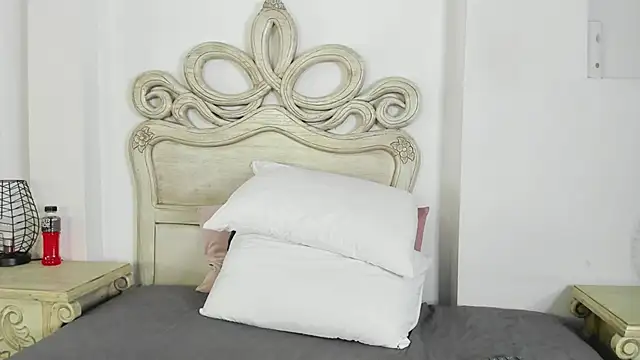 Snapshot of SamanthaFerrer__ chatting on May 6, 2026, 7:51 pm SamanthaFerrer online show from May 6, 2026, 7:51 pm
