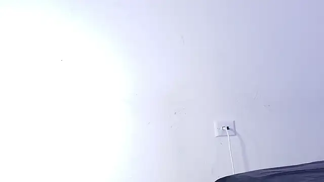 nicol f online show from March 11, 2026, 3:22 am