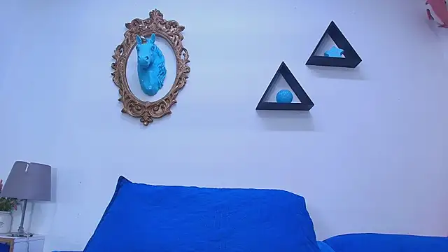 nicol f online show from March 5, 2025, 7:17 pm