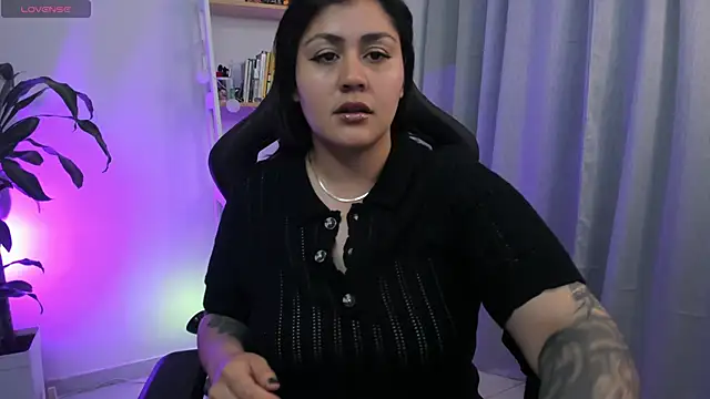 Snapshot of GretaX-X chatting on November 11, 2025, 6:52 am GretaX-X online show from November 11, 2025, 6:52 am