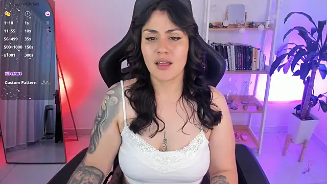 GretaX-X online show from April 8, 2026, 12:12 am