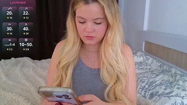 Milana15 online show from November 17, 2025, 7:45 am