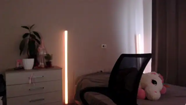 SarahSweetie online show from July 24, 2026, 12:23 pm