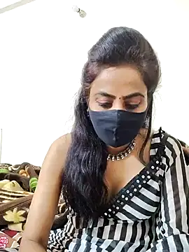 Snapshot of Raat_ki_rani_ chatting on January 10, 2025, 12:06 am Raat ki rani  online show from January 10, 2025, 12:06 am