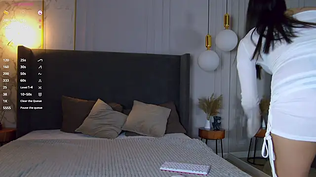 Snapshot of RizeShiro chatting on December 1, 2025, 5:41 am RizeShiro online show from December 1, 2025, 5:41 am