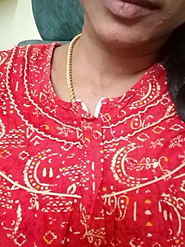 Ambika01 online show from February 15, 2026, 3:33 pm