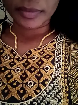 Snapshot of Ambika01 chatting on November 13, 2025, 11:14 am Ambika01 online show from November 13, 2025, 11:14 am