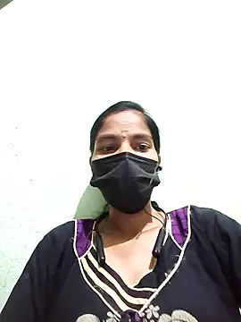 Snapshot of anusiya01 chatting on March 7, 2025, 5:06 pm anusiya01 online show from March 7, 2025, 5:06 pm