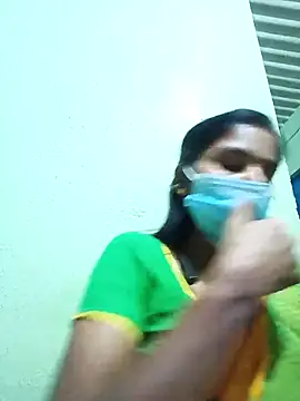 Snapshot of anusiya01 chatting on October 3, 2025, 5:25 pm anusiya01 online show from October 3, 2025, 5:25 pm