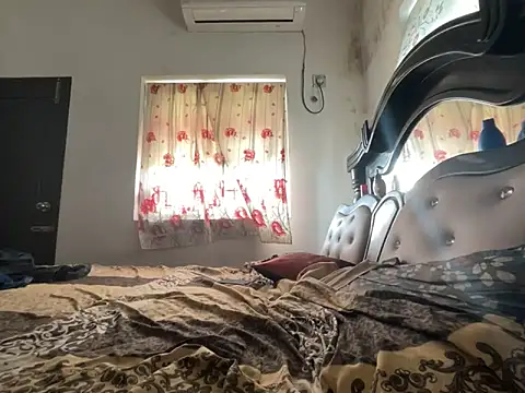 Snapshot of Unom94 chatting on March 25, 2026, 3:39 am Unom94 online show from March 25, 2026, 3:39 am