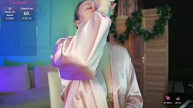 Ariell Margot  online show from December 14, 2025, 8:09 am