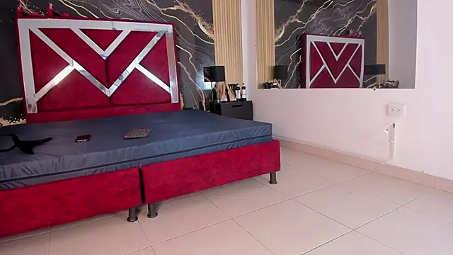 Snapshot of BritneySweet_ chatting on October 9, 2025, 7:03 pm BritneySweet online show from October 9, 2025, 7:03 pm