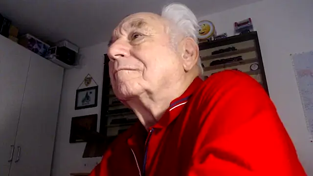 Snapshot of utilisasinus chatting on November 1, 2025, 10:58 pm utilisasinus online show from November 1, 2025, 10:58 pm