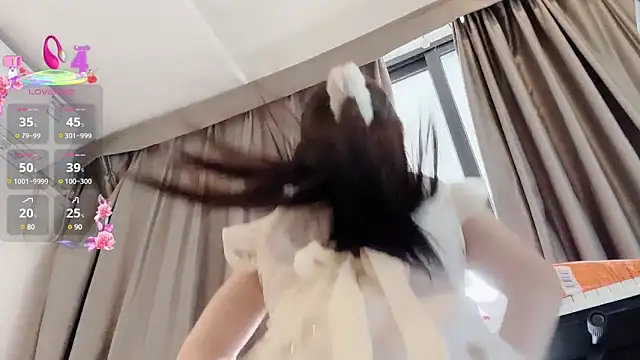 Snapshot of S-wan chatting on March 18, 2025, 7:01 am S-wan online show from March 18, 2025, 7:01 am