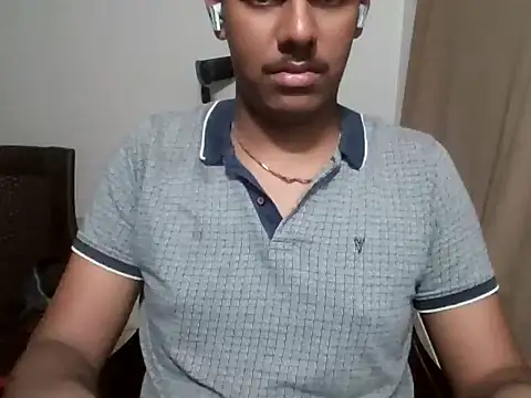 brownguy1234 online show from March 22, 2025, 7:20 pm