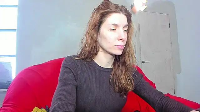 Snapshot of YourSuperModel chatting on February 14, 2025, 7:28 am YourSuperModel online show from February 14, 2025, 7:28 am