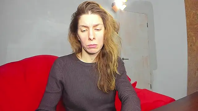 Snapshot of YourSuperModel chatting on February 13, 2025, 1:37 pm YourSuperModel online show from February 13, 2025, 1:37 pm