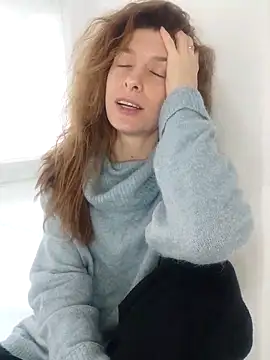 Snapshot of YourSuperModel chatting on September 26, 2025, 11:17 am YourSuperModel online show from September 26, 2025, 11:17 am