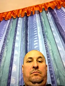 Snapshot of intx800 chatting on February 23, 2025, 4:35 pm intx800 online show from February 23, 2025, 4:35 pm