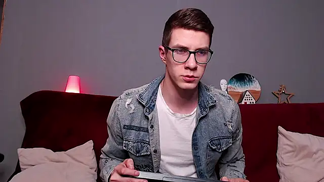 Snapshot of Chris_Brien chatting on February 24, 2025, 9:41 pm Chris Brien online show from February 24, 2025, 9:41 pm