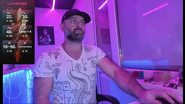 MAGABEAR077 online show from November 17, 2025, 2:26 am