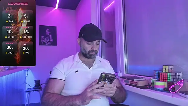 MAGABEAR077 online show from October 7, 2025, 1:34 pm